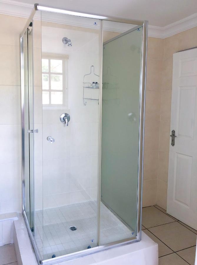 Blue Crane Guesthouse Maseru Esterno foto