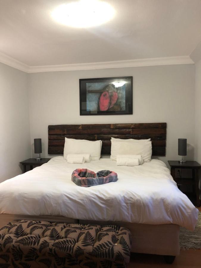 Blue Crane Guesthouse Maseru Esterno foto