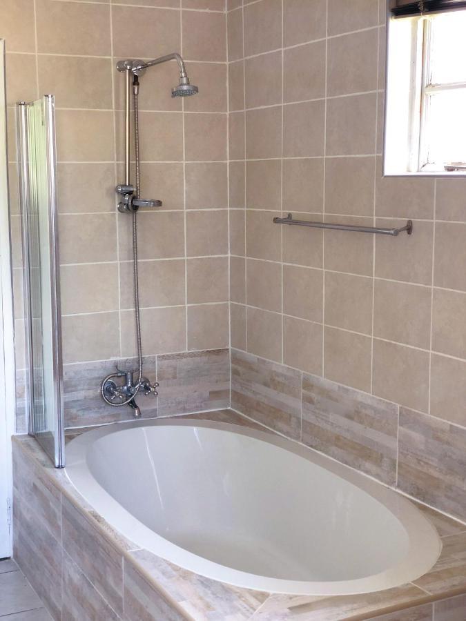 Blue Crane Guesthouse Maseru Esterno foto